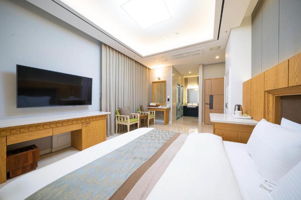 Hotel Core Naju Εξωτερικό φωτογραφία